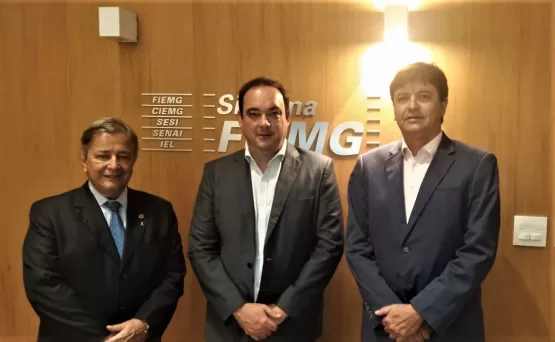 FIEMG/SENAI reúne com indústrias em Nanuque