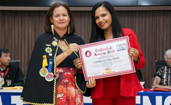 Academia Teixeirense de Letras Celebra a arte em sua plenitude na última sessão solene de 2022